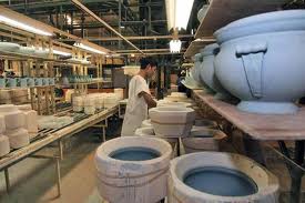 Industri Keramik Indonesia Peringkat 6 Dunia