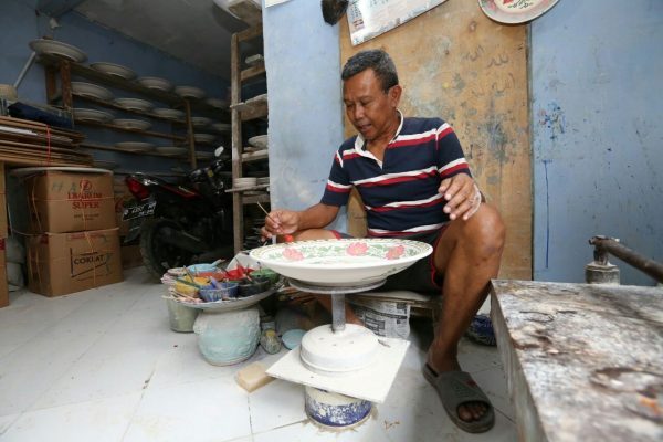 Sentra Industri Keramik Kircon Mampu Suplai Kebutuhan Dalam Negeri