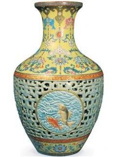 Vas Keramik Paling Mahal di Dunia