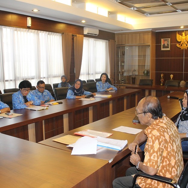 Survailence Lembaga Sertifikasi Sistem Mutu Balai Besar Keramik oleh Komite Akreditasi Nasional