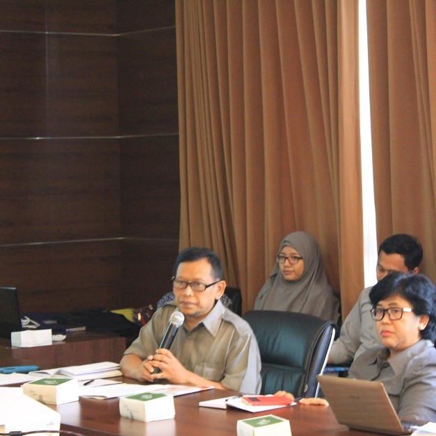 Rapat pembahasan standar Kloset Duduk Balai Besar Keramik dengan BSN dan JCHIF
